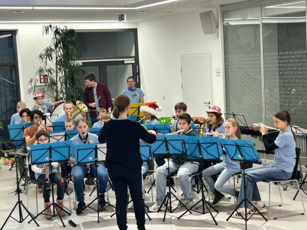 Junior_Band_Tulbing_Dez_24.jpg